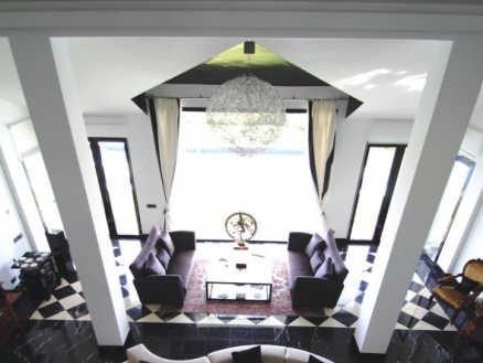 Sierra Blanca property: Villa for sale in Sierra Blanca, Malaga 213696