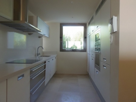 Los Flamingos property: Apartment in Malaga for sale 213709