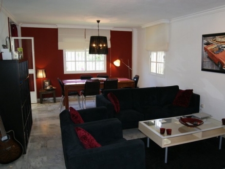 Apartment with 2 bedroom in town 213717