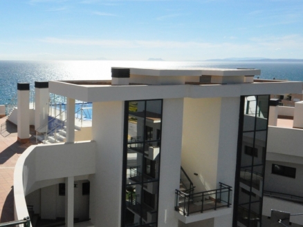 New Golden Mile property: Apartment in Malaga for sale 213839