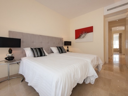 New Golden Mile property: New Golden Mile Apartment 213839