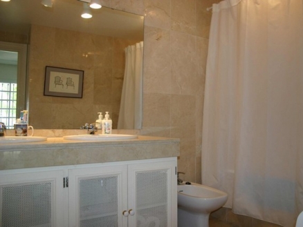 Aloha property: Apartment with 2 bedroom in Aloha, Spain 213852