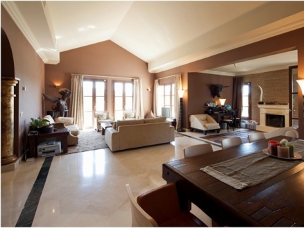 Nueva Andalucia property: Villa for sale in Nueva Andalucia, Spain 213864