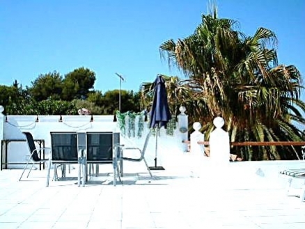 Nueva Andalucia property: Nueva Andalucia Villa 213878