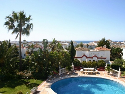 Nueva Andalucia property: Villa with 7 bedroom in Nueva Andalucia 213883