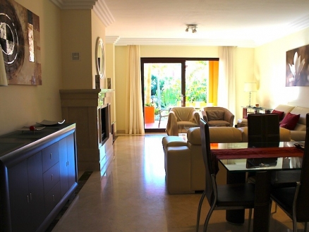 Puerto Banus property: Apartment for sale in Puerto Banus, Malaga 213888
