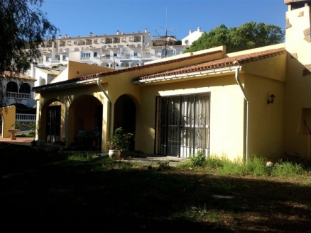 Villa for sale in town 213898