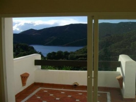 Istan property: Townhome with 2 bedroom in Istan 213907