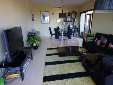 Benahavis property: Apartment for sale in Benahavis, Spain 213918