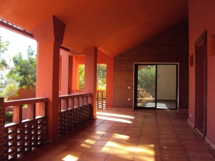 Villa for sale in town, Malaga 213921