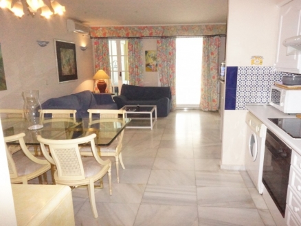 Nueva Andalucia property: Apartment for sale in Nueva Andalucia, Spain 213933