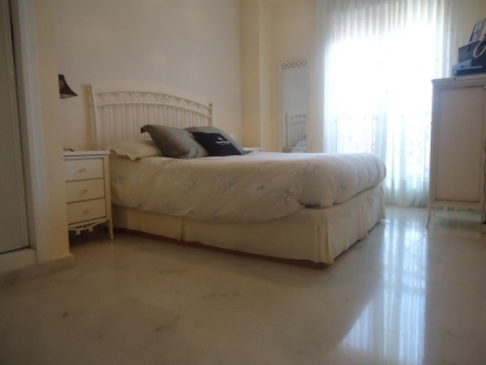 Marbella property: Apartment for sale in Marbella, Malaga 213938