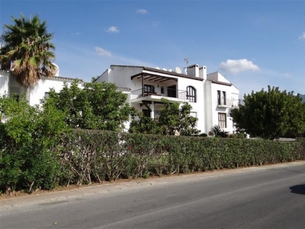 Nueva Andalucia property: Apartment with 3 bedroom in Nueva Andalucia 213941