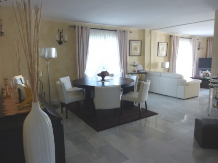 El Paraiso property: Apartment with 3 bedroom in El Paraiso 213946