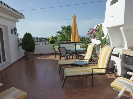 El Paraiso property: Malaga property | 3 bedroom Apartment 213946