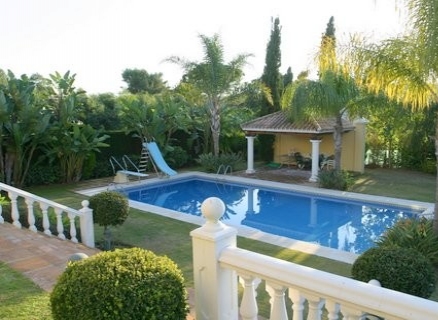 Aloha property: Villa for sale in Aloha, Spain 213954