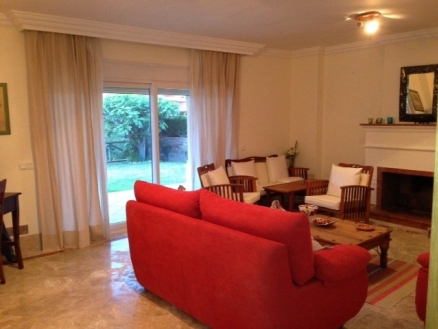 Villa for sale in town, Malaga 213961