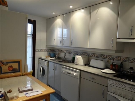 Nueva Andalucia property: Apartment for sale in Nueva Andalucia, Malaga 213970