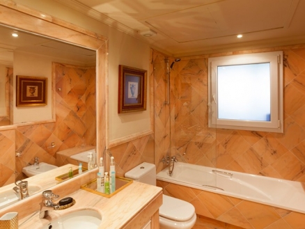 Sierra Blanca property: Apartment with 3 bedroom in Sierra Blanca, Spain 213975