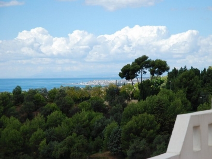 Marbella property: Apartment for sale in Marbella, Spain 213977