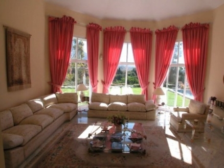 Nueva Andalucia property: Malaga property | 4 bedroom Villa 213980