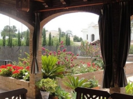 Estepona property: Villa for sale in Estepona, Spain 213987