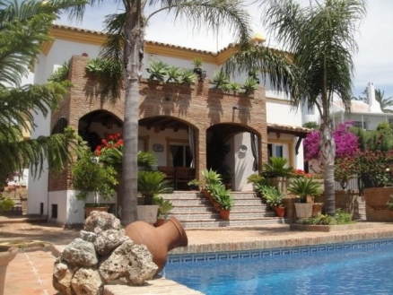 Estepona property: Estepona, Spain | Villa for sale 213987
