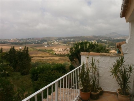 Townhome with 3 bedroom in town 213988