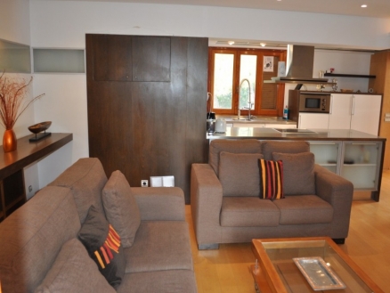 Nueva Andalucia property: Apartment with 2 bedroom in Nueva Andalucia, Spain 214000