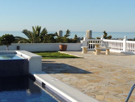 Elviria property: Villa for sale in Elviria, Malaga 214015