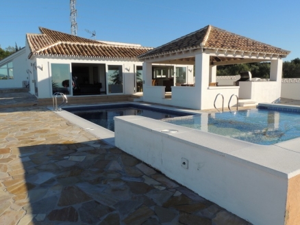 Elviria property: Villa in Malaga for sale 214015