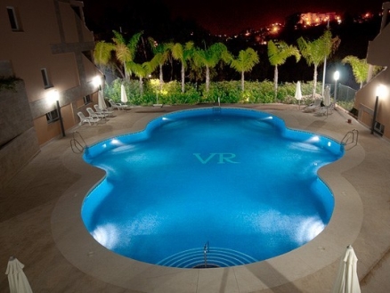 Nueva Andalucia property: Apartment with 3 bedroom in Nueva Andalucia, Spain 214017
