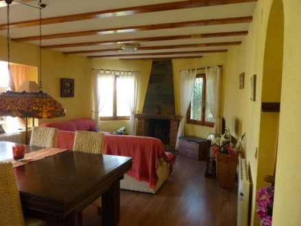 Villa with 5 bedroom in town 214030