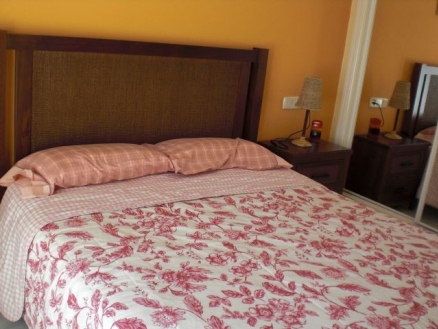 Puerto Banus property: Apartment with 1 bedroom in Puerto Banus 214036