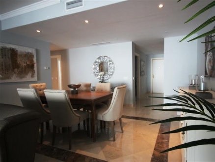Marbella property: Apartment with 2 bedroom in Marbella 214044