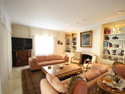 Los Monteros property: Villa for sale in Los Monteros, Spain 214062