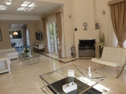 Nueva Andalucia property: Malaga property | 4 bedroom Villa 214066