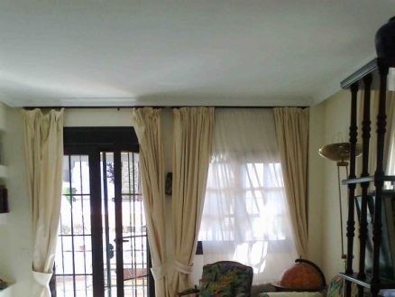 Nueva Andalucia property: Apartment with 2 bedroom in Nueva Andalucia, Spain 214091