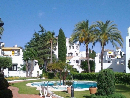 Nueva Andalucia property: Malaga Apartment 214091