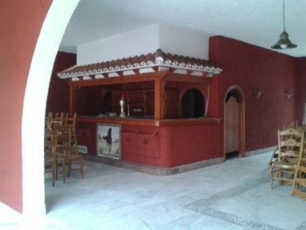 Commercial for sale in town, Malaga 214107