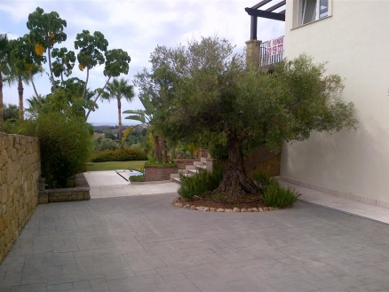 Estepona property: Villa for sale in Estepona, Spain 214120