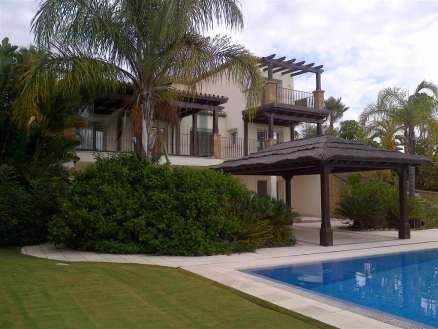 Estepona property: Estepona Villa 214120