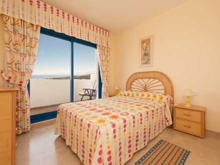 Manilva property: Apartment with 3 bedroom in Manilva, Spain 214143