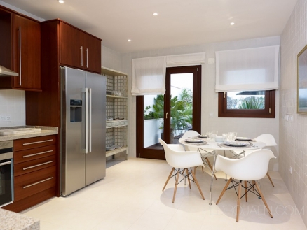 Malaga property | 3 bedroom Apartment 214164