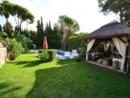 Hacienda Las Chapas property: Villa with 5 bedroom in Hacienda Las Chapas, Spain 214172