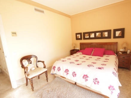 Villa with 4 bedroom in town, Spain 214183