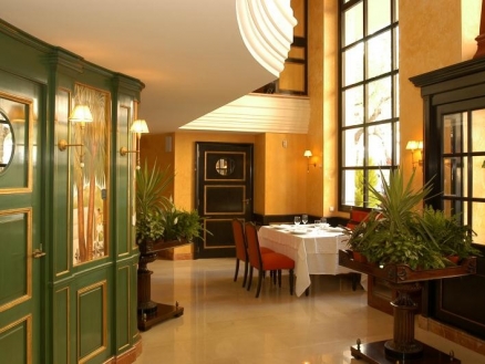 Marbella property: Malaga property | 5 bedroom Commercial 214192