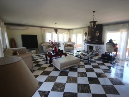 Elviria property: Malaga Villa 214193