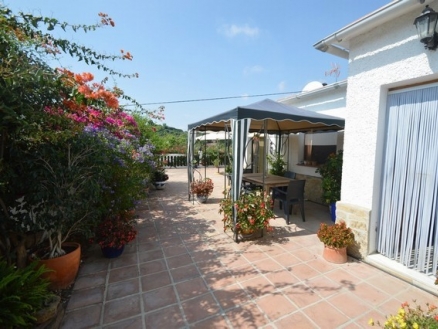 Malaga property | 4 bedroom Villa 214199