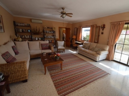 town Villa 214199